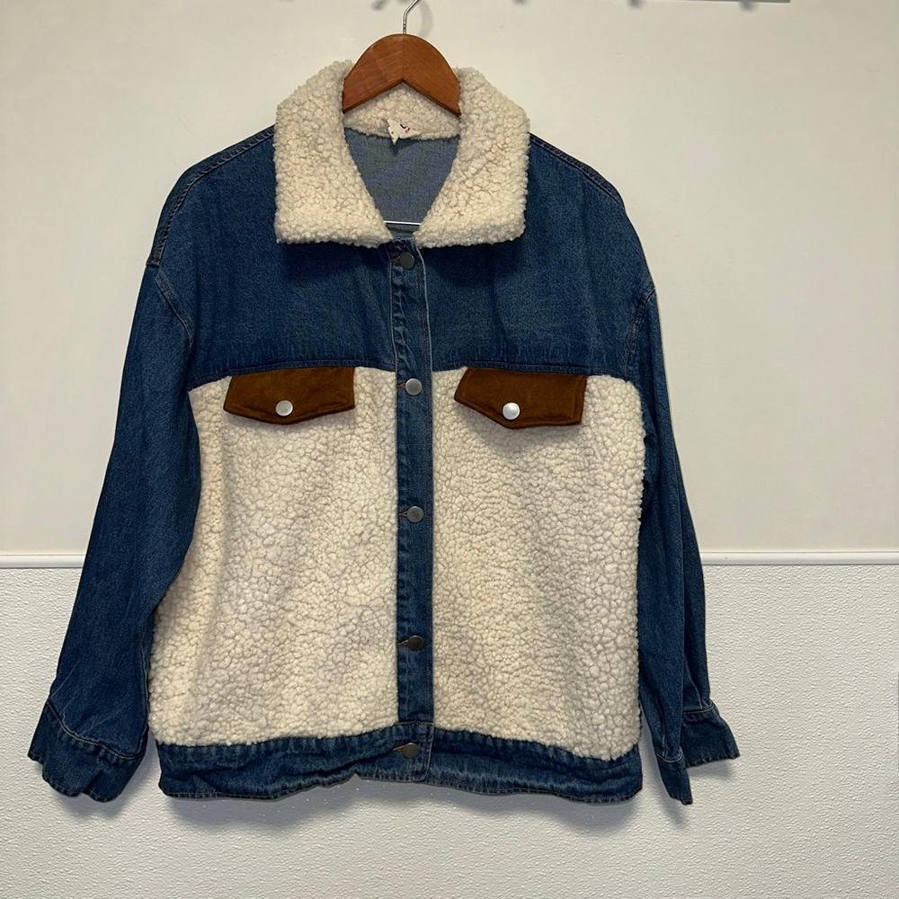 BiBi Women’s Blue Denim & Cream Sherpa Jean Jacket Size Small